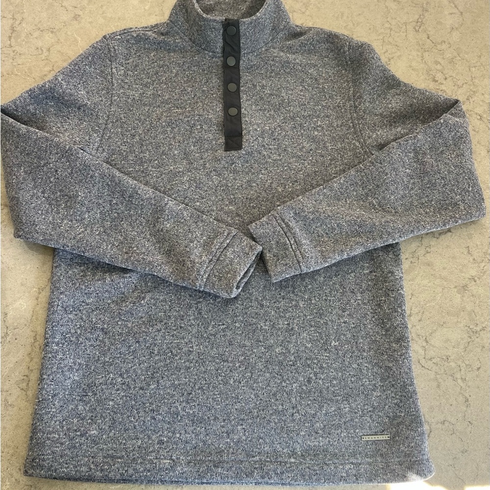 Swannies Gray/blue golf sweater.